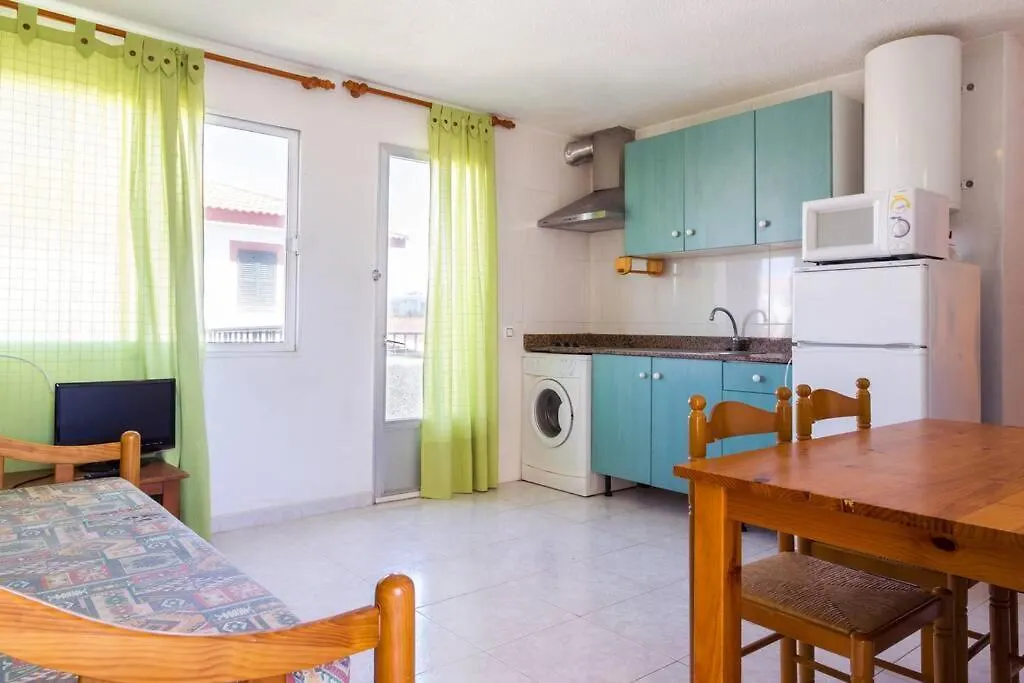 Tranquilo Apartamento Con Preciosa Cala En La Puerta Ciutadella  Spain